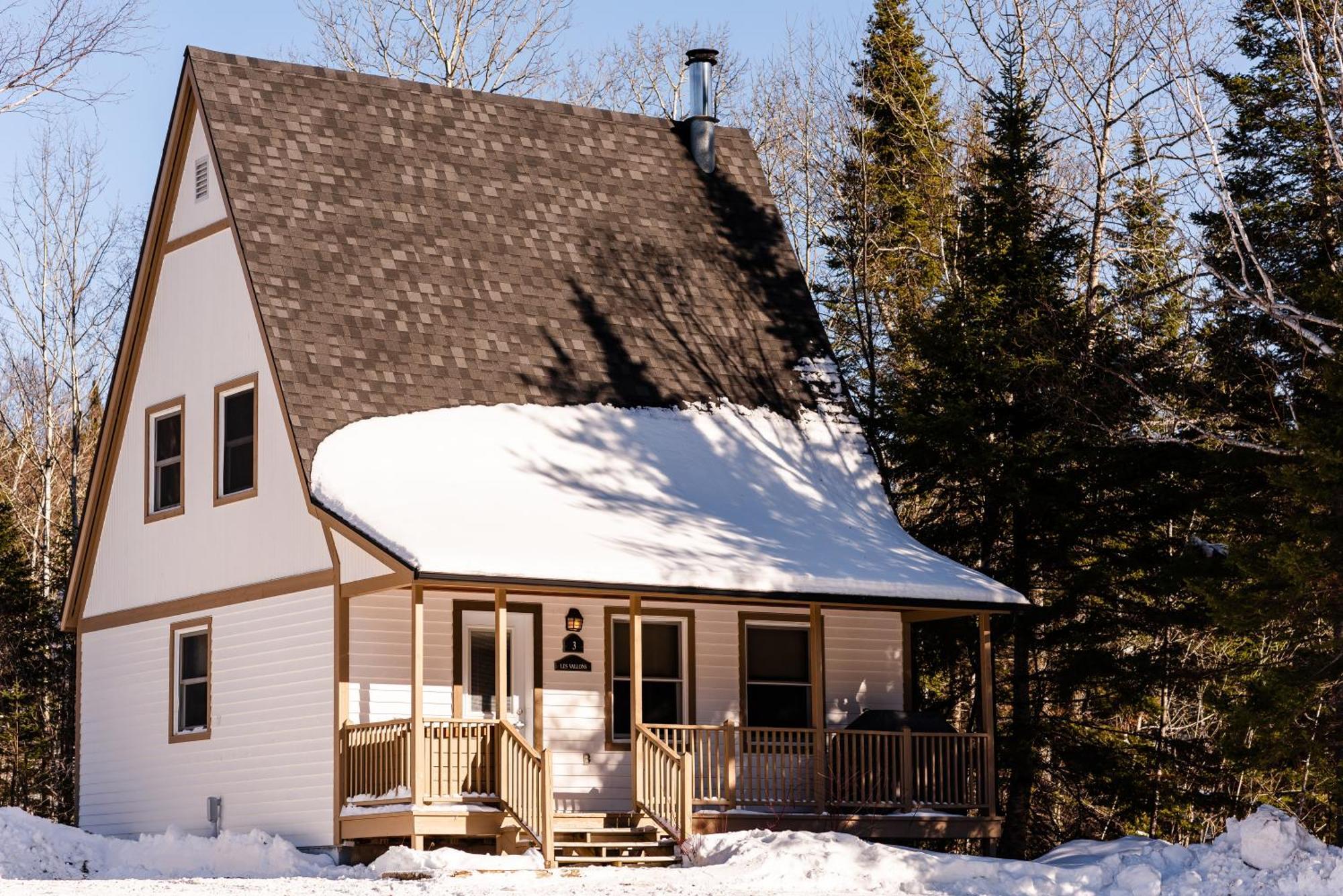 Gite Du Mont-Albert - Sepaq Sainte Anne-des-Chênes Екстериор снимка